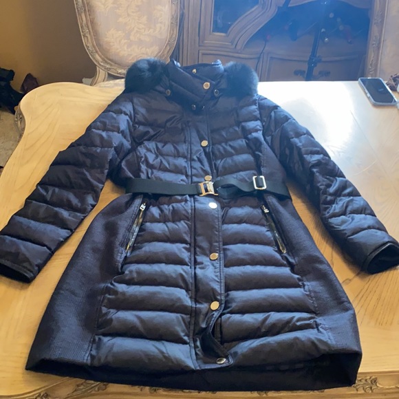 ❤️ Authentic Burberry Puffer Coat with Detachable Hood, - Picture 4 of 13